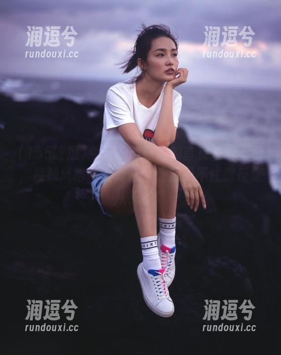 今天155吃瓜的首页表现不错,视频风格千变万化,让我忍不住想反复从头看!-润逗兮 今天155吃瓜的首页表现不错,视频风格千变万化,让我忍不住想反复从头看!-润逗兮