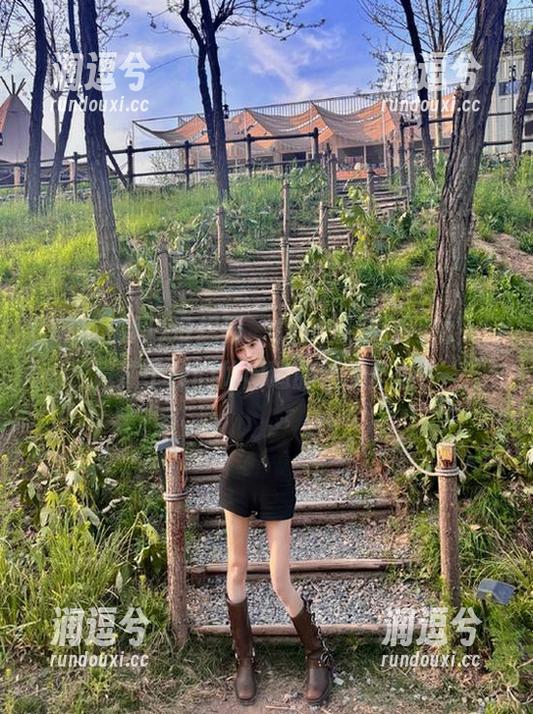 没想到，17吃瓜网官网的入口竟成了我的休闲遛胳膊的圣地！-润逗兮
