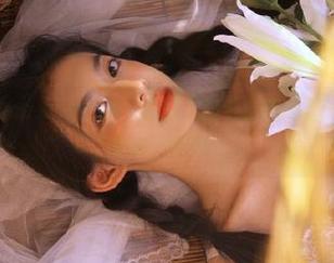 51cc.com：永久让你沉浸于奇葩瞬间，连吃个瓜都能上天赋ok！