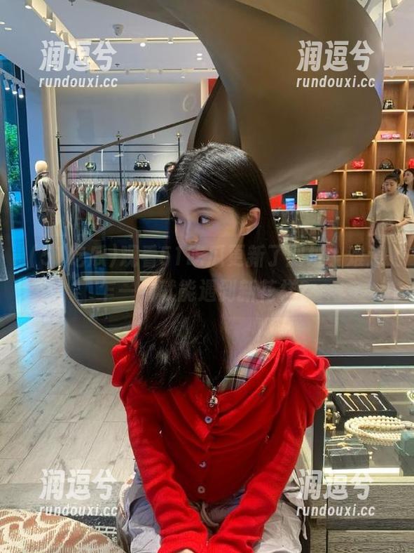 观看51吃瓜更新了网址，难道乍一看就能遇到新花样？-润逗兮