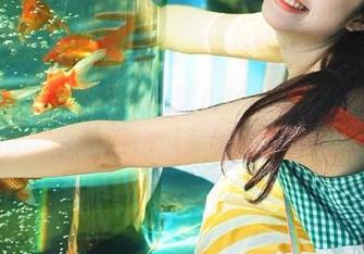 五一把劈瓜的权力交给51吃瓜网，今天网站瓜子边缘人觉醒了！