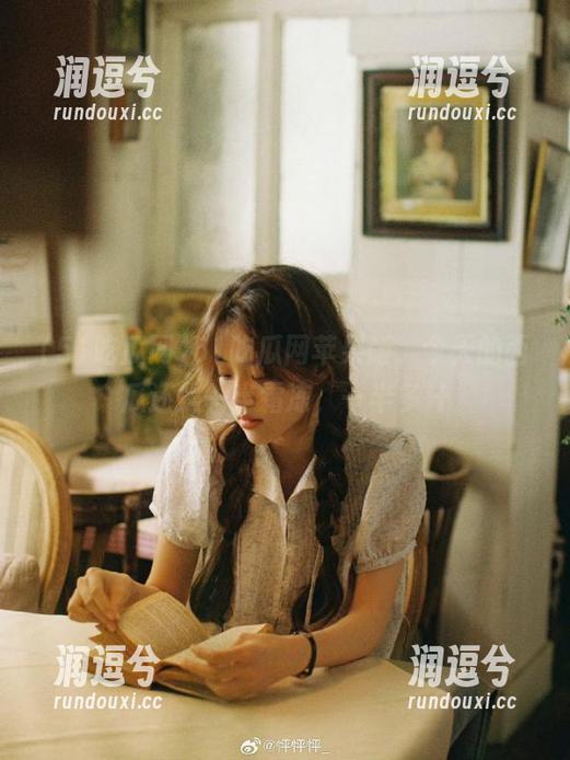 51吃瓜网苹果版，今天的西瓜还是一半霜冻，一半多汁-润逗兮