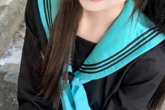 瞧瞧，51热门大瓜的今日大瓜，网页网址也太容易成蜜汁了吧。