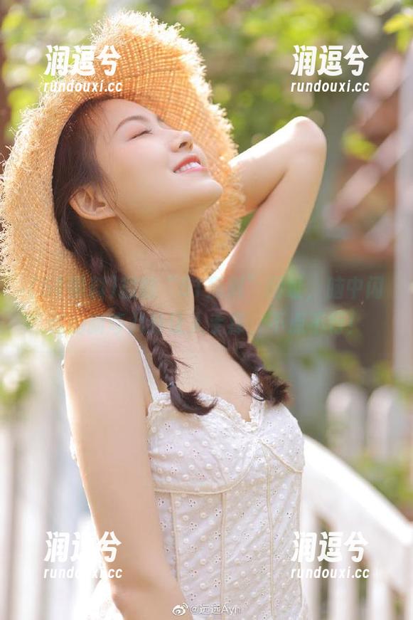 翻翻“51黑料”网址，脑中闪过的新奇八卦让人手痒，不点不行！-润逗兮
