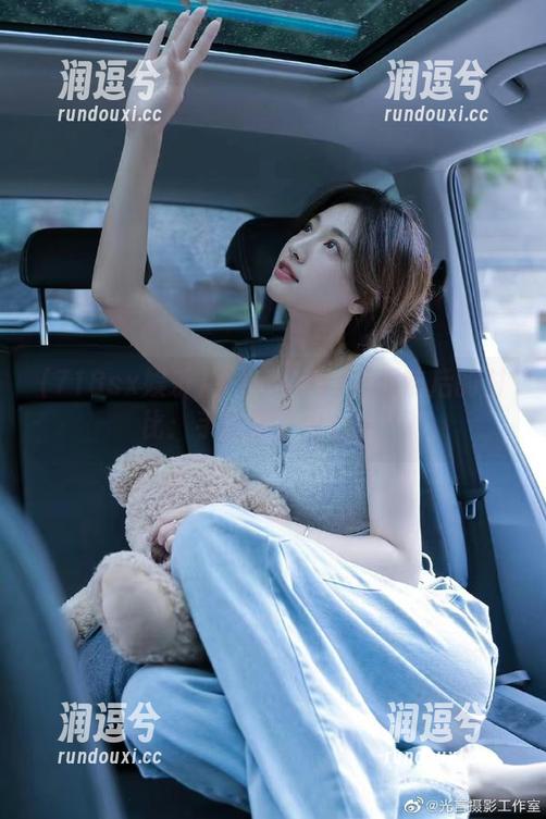 登录718sx娱乐前后的对比:手握瓜,内心骚!-润逗兮 登录718sx娱乐前后的对比:手握瓜,内心骚!-润逗兮