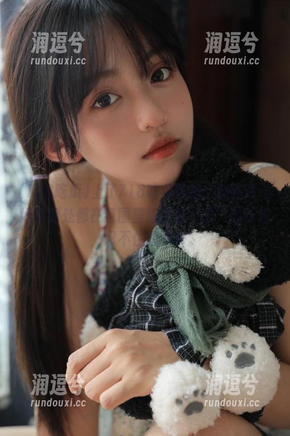 上了718吃瓜在线，现在身边好像到处都在氛围里流淌着“瓜”的味道，忍不住想聊聊。-润逗兮