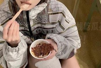 你没见过的最新在线吃瓜神器，91吃瓜让你吃个痛快！