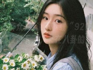 听说不下载“92吃瓜群众”的人都被落下了，卡在八卦的路口了。