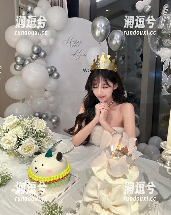 吃瓜地址曝光！在“hlw”找的啰嗦评论比涂个口红还多，你敢信？-润逗兮