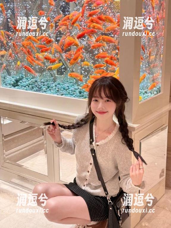 登录zztt155.ccm，黑料已送到，准备好被刷屏了吗？-润逗兮