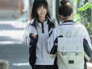 我和zztt11的“导航”，就像老朋友一样，总是有说不完的槽点。