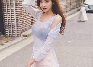 在免费吃瓜网的网页上，恍惚间觉得自己也成了“知情人”，这种莫名喜悦哪里找！