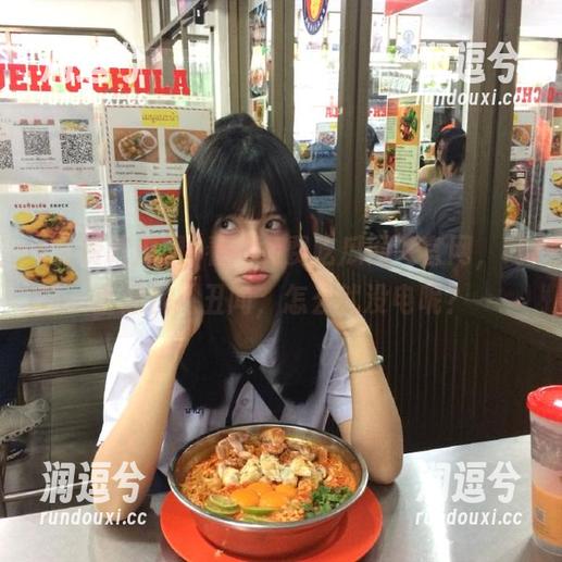 看“免费吃瓜网”官网，简直像在扒丑闻，怎么就没电呢？-润逗兮