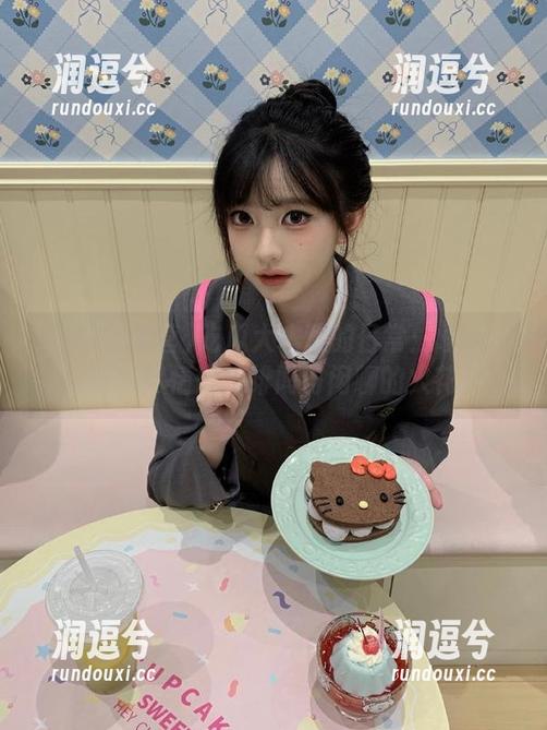 吃瓜大本营的日常：永不迷路，尽情碰撞绯闻与闲聊的火花-润逗兮