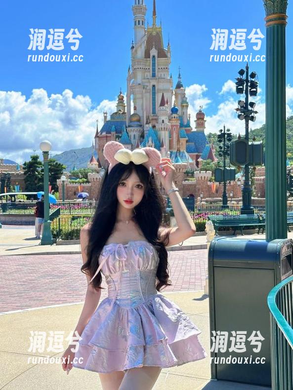 唉，朋友们，吃瓜大本营的地址又成了大家争抢的对象。-润逗兮