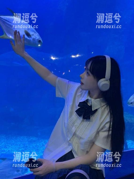 吃瓜网的链接,下载时的重量级惊喜,或者只是一颗低卡无味的瓜?-润逗兮 吃瓜网的链接,下载时的重量级惊喜,或者只是一颗低卡无味的瓜?-润逗兮