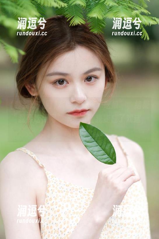 本以为只想“吃瓜”，结果“我要吃瓜网”苹果版让我变成了戏迷，哈哈哈！-润逗兮