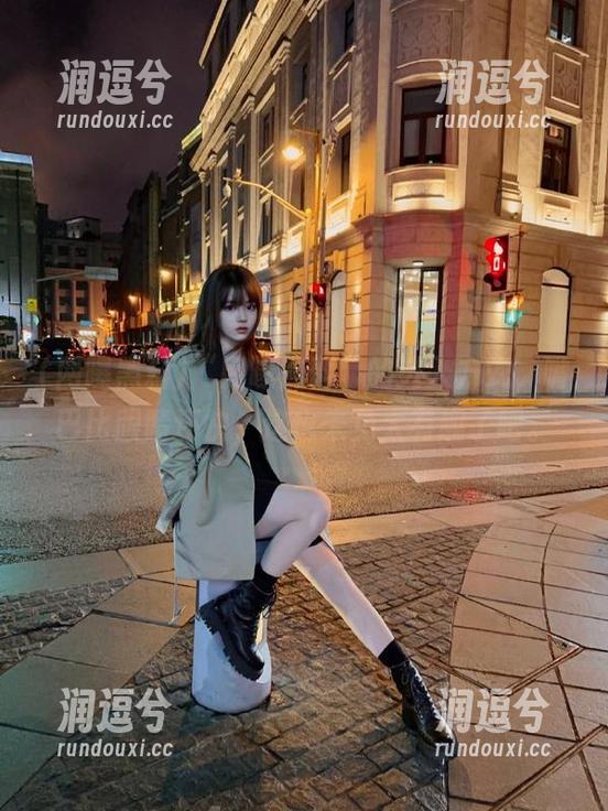 “网曝黑料”的进入方式，嘴巴比眼睛还快，这也未免太有趣了吧。-润逗兮