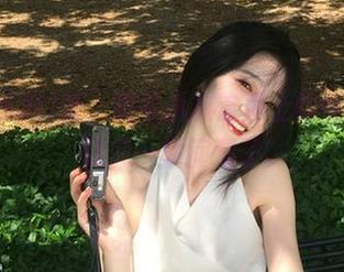 哇，黑哥扒料首页上的炫酷瞬间，让我一瞬间懵了。