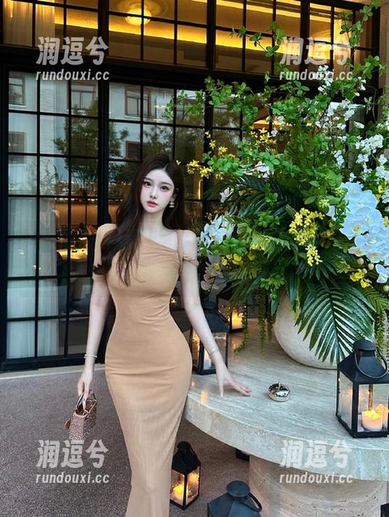 黑哥扒料：今天的热点，地址又在哪里呢？想偷瞄！-润逗兮