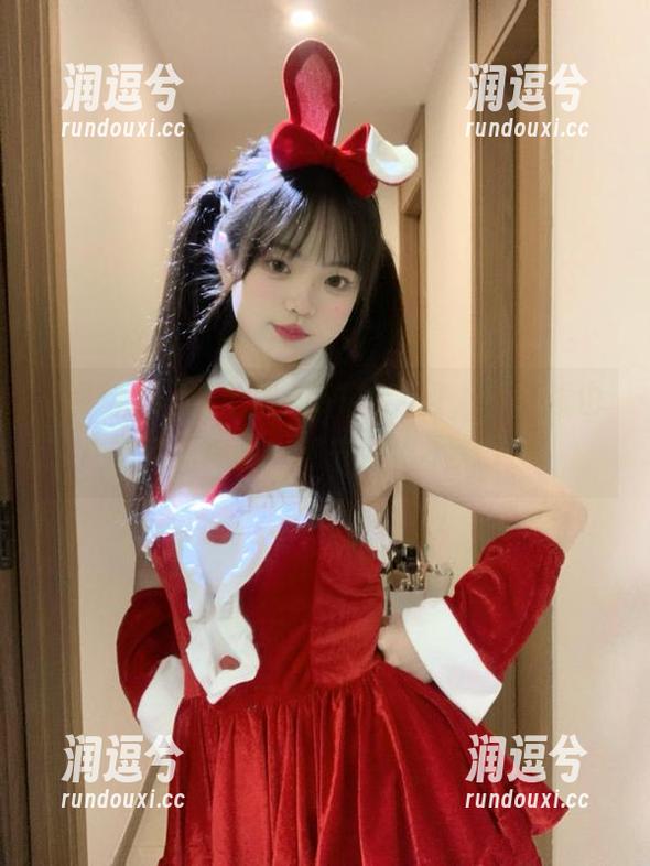 这个黑料51的入口，有时候也像个无底洞，进去就出不来了。-润逗兮
