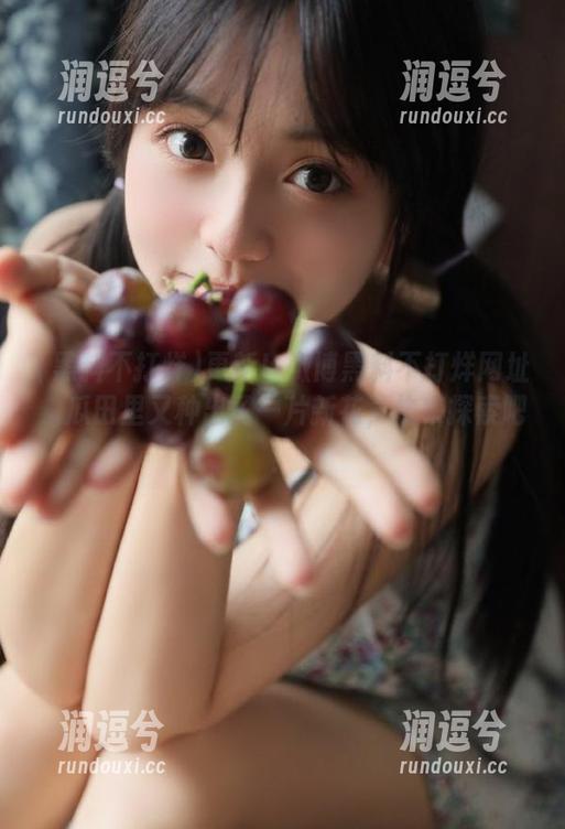 更新！微博黑料不打烊网址，瓜田里又种出了一片新花，快来探索吧！-润逗兮