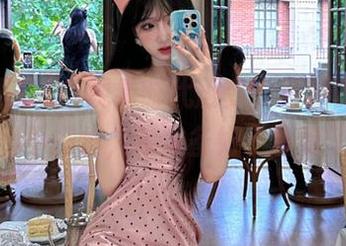 观看时代剧变，豆瓣2025的黑料不打烊，我准备好小板凳了！