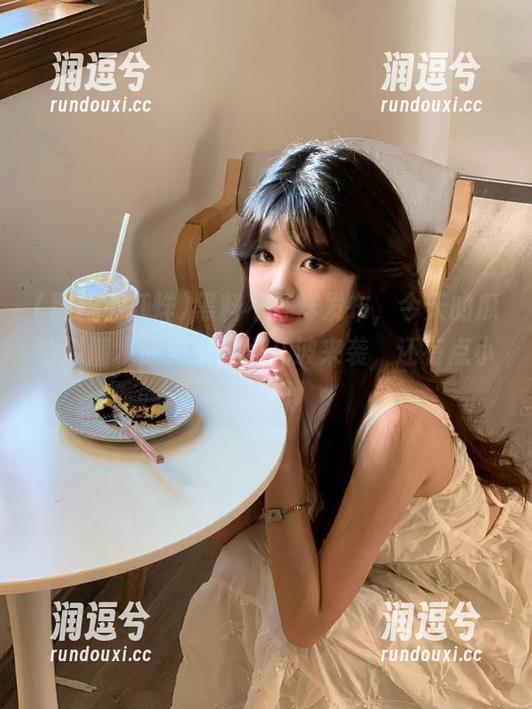 黑料不打烊发布，今天的瓜恰似潮水般涌来，好几波来袭，还有点小期待耶-润逗兮