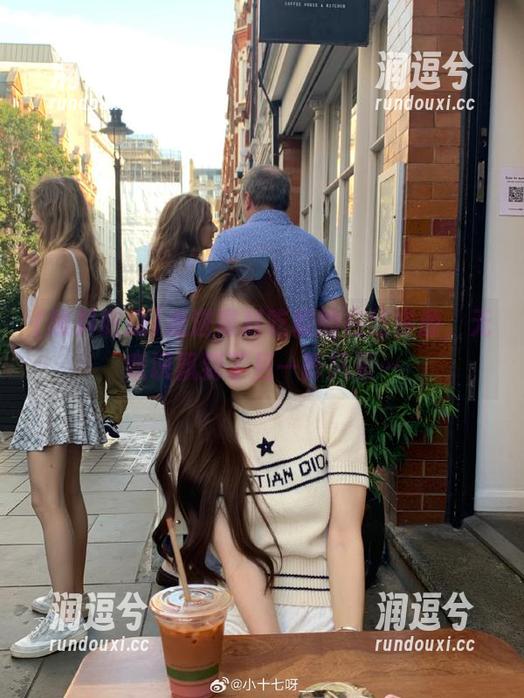 走进黑料吃瓜的在线资源,无意识飘到了另一阵风里…-润逗兮 走进黑料吃瓜的在线资源,无意识飘到了另一阵风里…-润逗兮