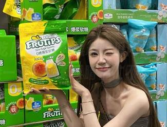 刚进入黑料吃瓜网址，资源一波接一波，我的眼睛都忙不过来了！