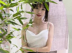 视频卡在加载，黑料吃瓜网的资源让我只剩心头堵！