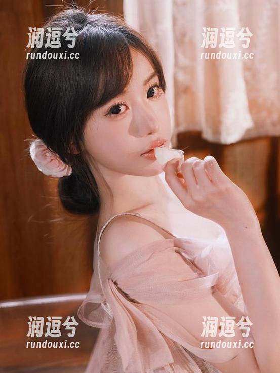 观看51黑料社,偶尔也要理智,确保你边吃边不翻车-润逗兮 观看51黑料社,偶尔也要理智,确保你边吃边不翻车-润逗兮