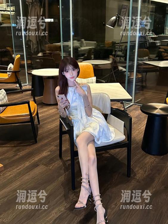 去年今天，91黑料社的网页让我成了吃瓜专家！-润逗兮