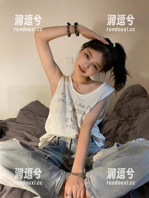 别犹豫！黑料社iOS版下载，事件真相只要一手掌握！-润逗兮