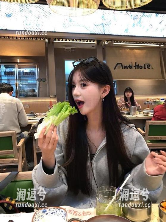 黑料精品重磅推出，下载后你每天都能在线观看新花样！-润逗兮