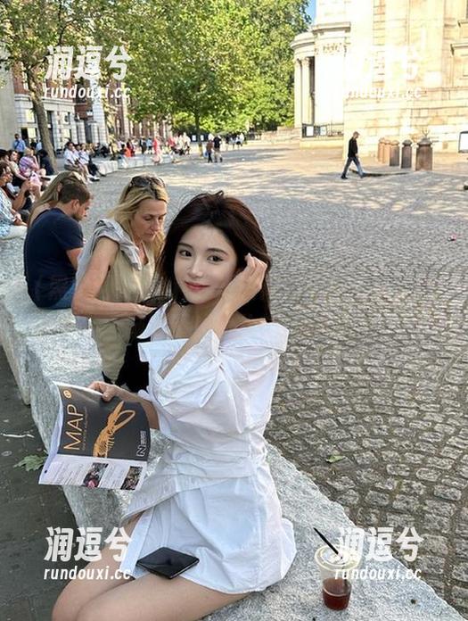 各种劲爆瞬间，黑料网址直达脑海深处的八卦乐园！-润逗兮